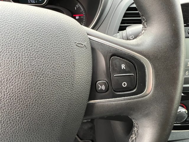 RENAULT Captur usata 19