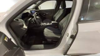 PEUGEOT 2008 usata, con Controllo automatico clima