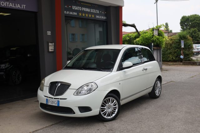 LANCIA Ypsilon usata, con ABS