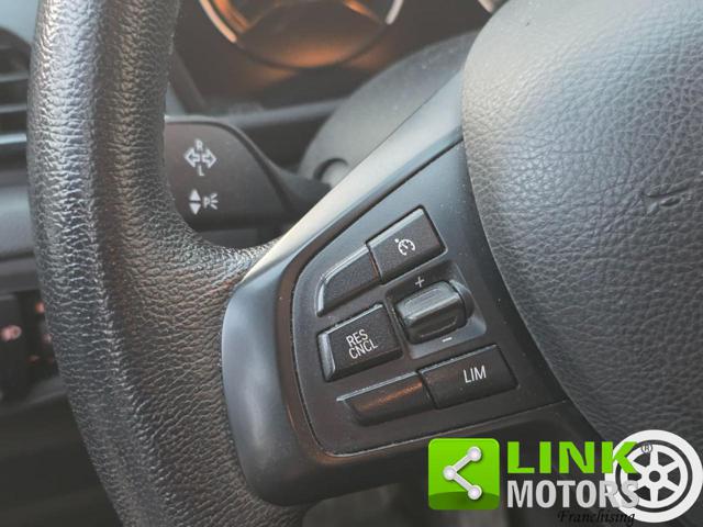 BMW 216 usata, con Bluetooth