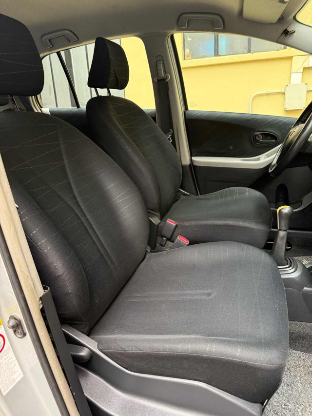 TOYOTA Yaris usata, con Servosterzo