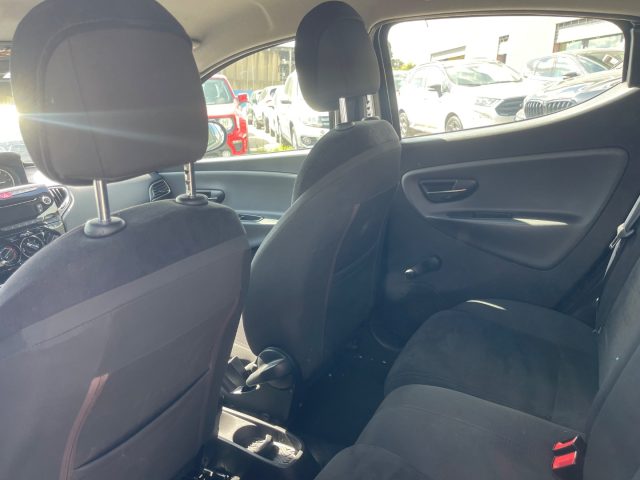 LANCIA Ypsilon usata 11