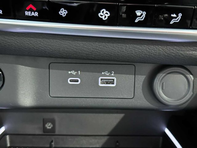 NISSAN X-Trail usata, con Sensori di parcheggio posteriori