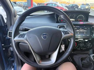 LANCIA Ypsilon usata, con Controllo trazione