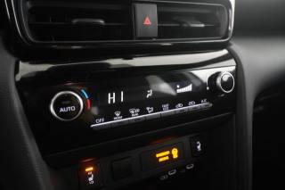 TOYOTA Yaris Cross usata 11