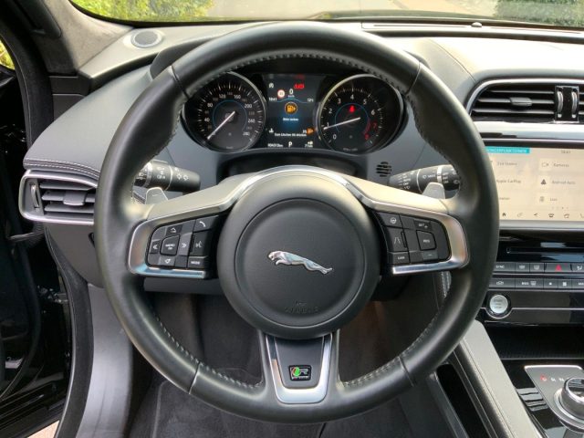 JAGUAR F-Pace usata, con Cruise Control