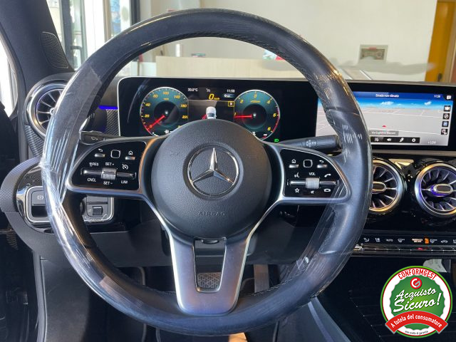 MERCEDES-BENZ A 180 usata, con Bluetooth