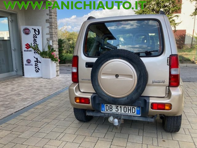 SUZUKI Jimny usata, con Cerchi in lega