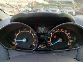 FORD Fiesta usata, con Autoradio