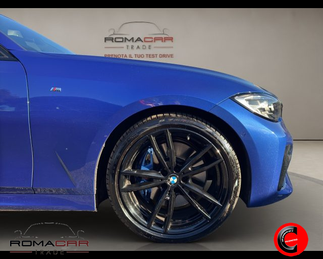 BMW 330 usata, con Fari LED