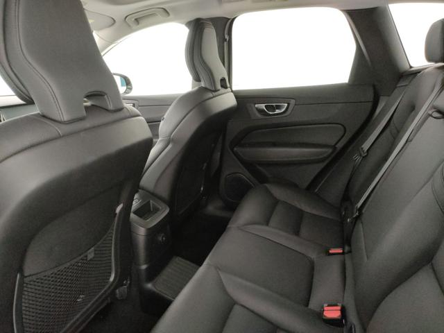 VOLVO XC60 usata, con Sedile posteriore sdoppiato