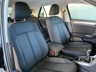 VOLKSWAGEN T-Roc usata, con Autoradio