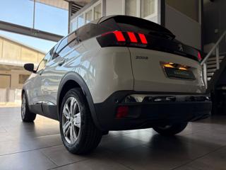PEUGEOT 3008 usata, con Cerchi in lega
