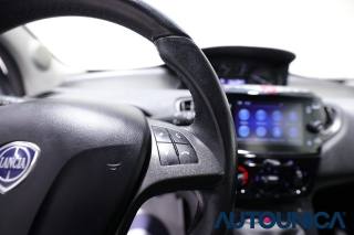 LANCIA Ypsilon usata, con Luci diurne