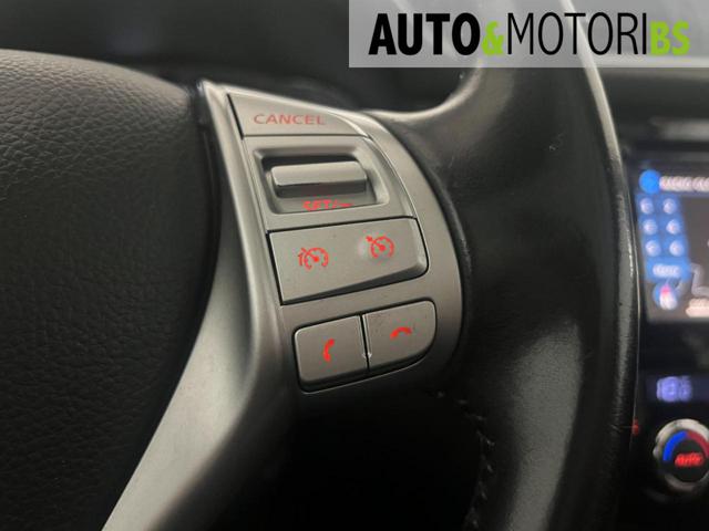 NISSAN Qashqai usata, con Park Distance Control