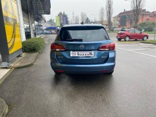 OPEL Astra usata, con Airbag Passeggero