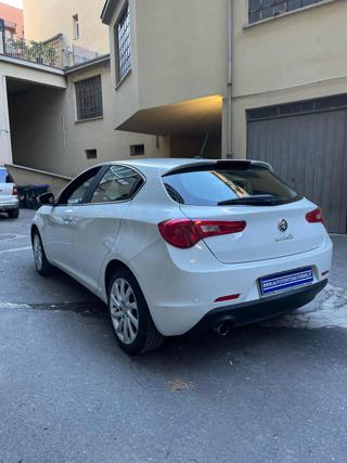 ALFA ROMEO Giulietta usata, con Cerchi in lega