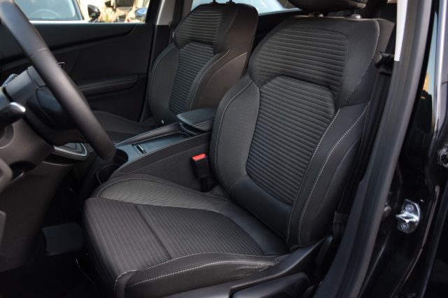 RENAULT Grand Scenic usata, con Autoradio