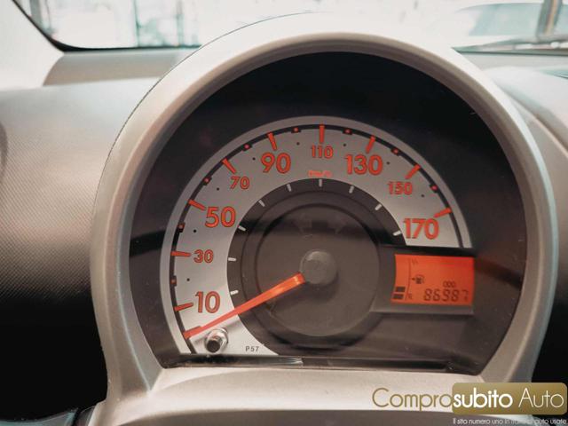 PEUGEOT 107 usata, con ESP