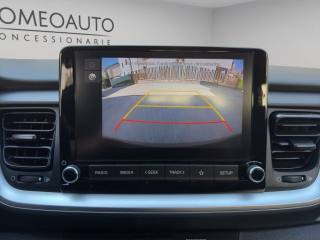 KIA Stonic usata, con Sedile posteriore sdoppiato