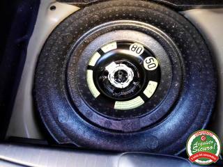 PEUGEOT 208 usata, con Airbag testa