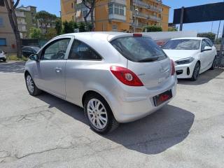 OPEL Corsa usata, con Airbag Passeggero