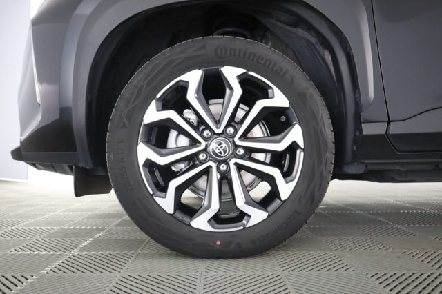 TOYOTA Yaris Cross usata 8