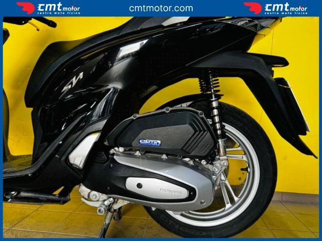 HONDA SH 125 usata 8