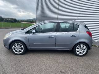 OPEL Corsa usata, con Climatizzatore