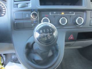 VOLKSWAGEN T5 usata, con Luci diurne