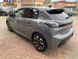 PEUGEOT 208 usata, con Autoradio