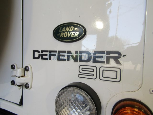 LAND ROVER Defender usata 16