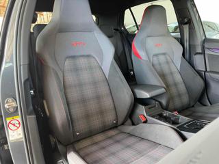 VOLKSWAGEN Golf usata, con Controllo trazione