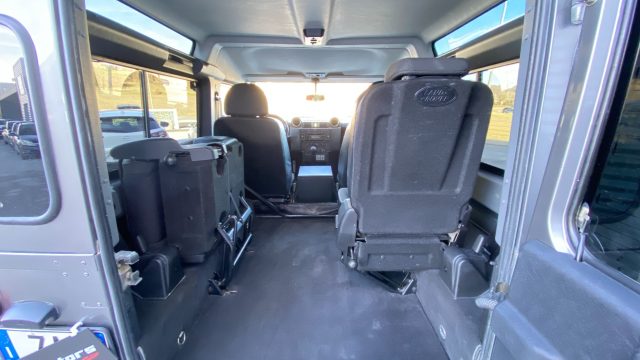 LAND ROVER Defender usata, con Pneumatici quattro stagioni