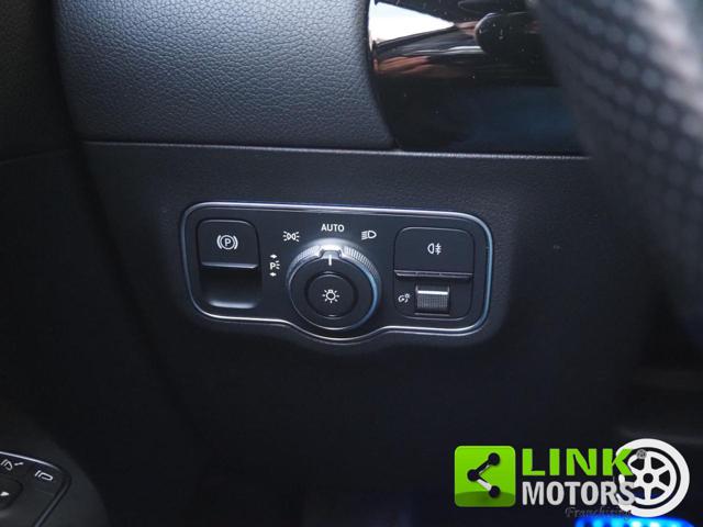 MERCEDES-BENZ GLA 200 usata 35