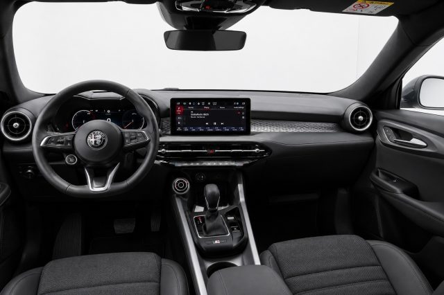 ALFA ROMEO Tonale usata, con Cerchi in lega