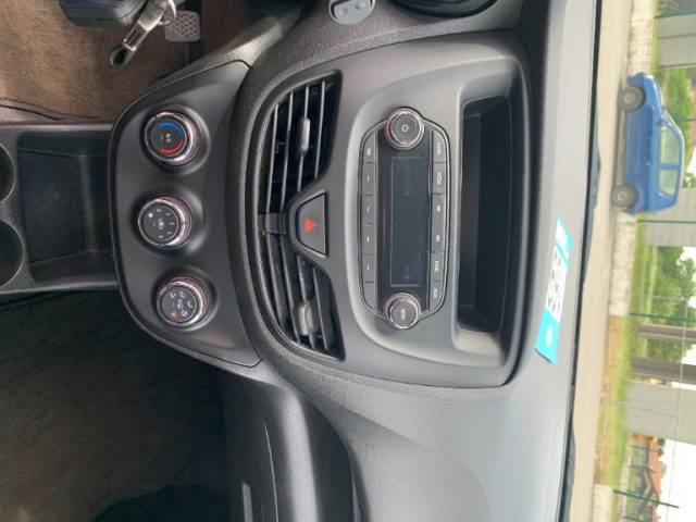 OPEL Karl usata, con USB