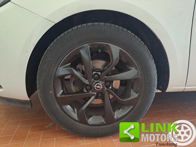 OPEL Corsa usata, con Climatizzatore