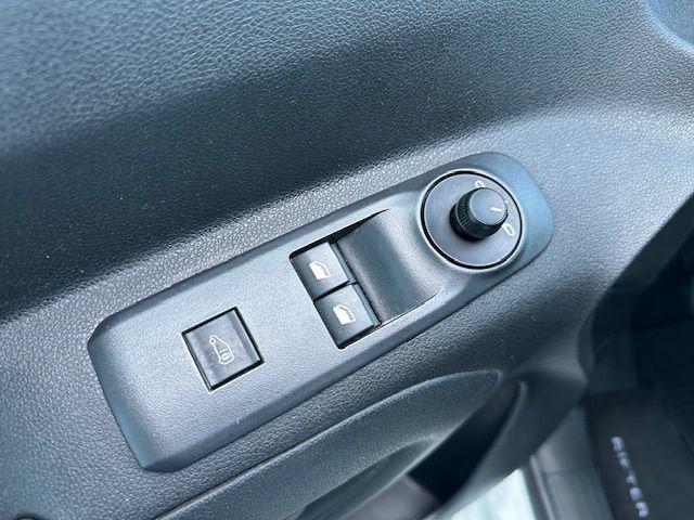 PEUGEOT Partner usata, con Sistema di navigazione