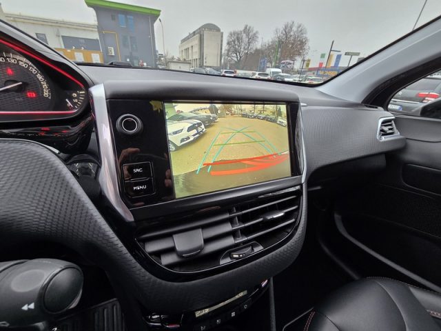 PEUGEOT 2008 usata, con Specchietti laterali elettrici