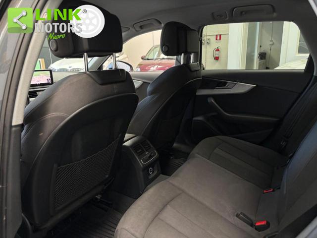 AUDI A4 usata, con Autoradio digitale