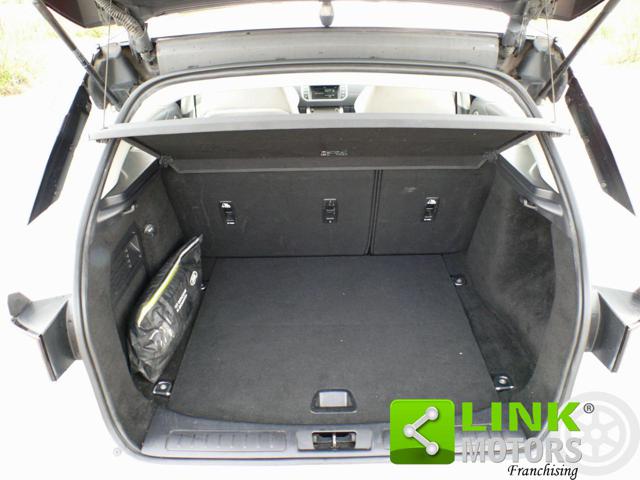 LAND ROVER Range Rover Evoque usata, con Servosterzo