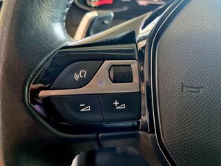 PEUGEOT 2008 usata, con Sedile posteriore sdoppiato