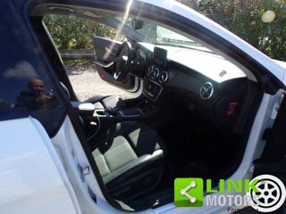MERCEDES-BENZ CLA 180 usata 33