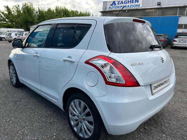SUZUKI Swift usata, con Autoradio