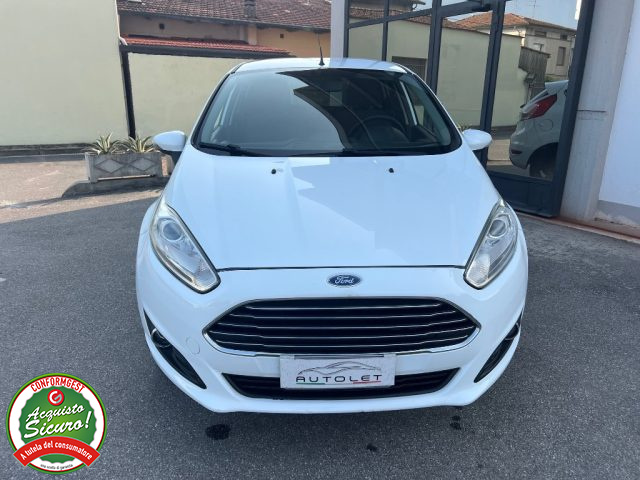 FORD Fiesta usata, con Airbag