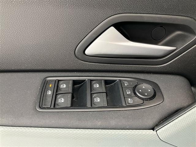 DACIA Duster usata 19
