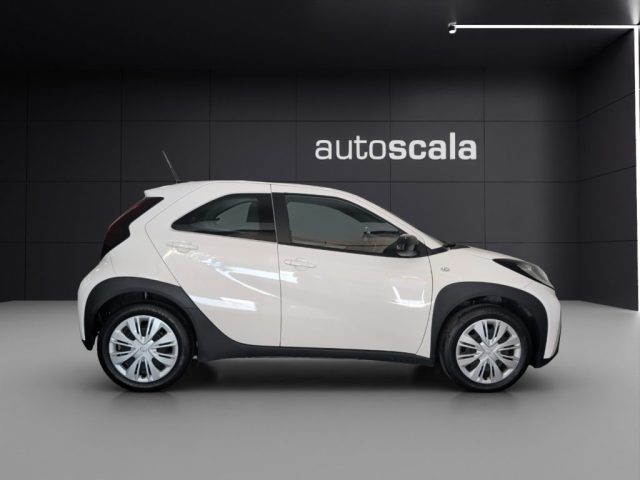 TOYOTA Aygo X usata, con Chiusura centralizzata