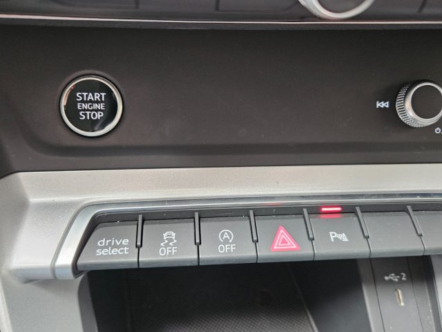 AUDI Q3 usata, con Luci diurne LED