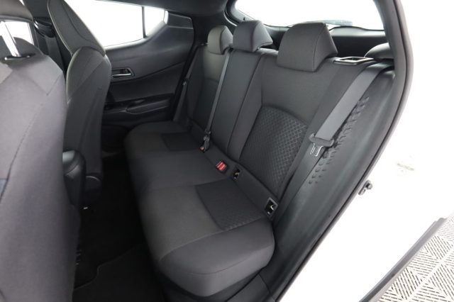 TOYOTA C-HR usata 3